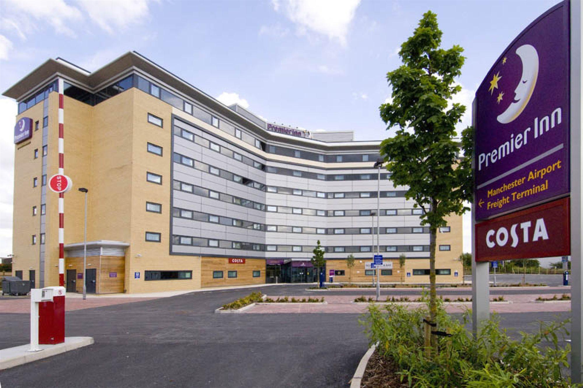 Premier Inn Manchester Airport Runger Lane North Хейл Экстерьер фото
